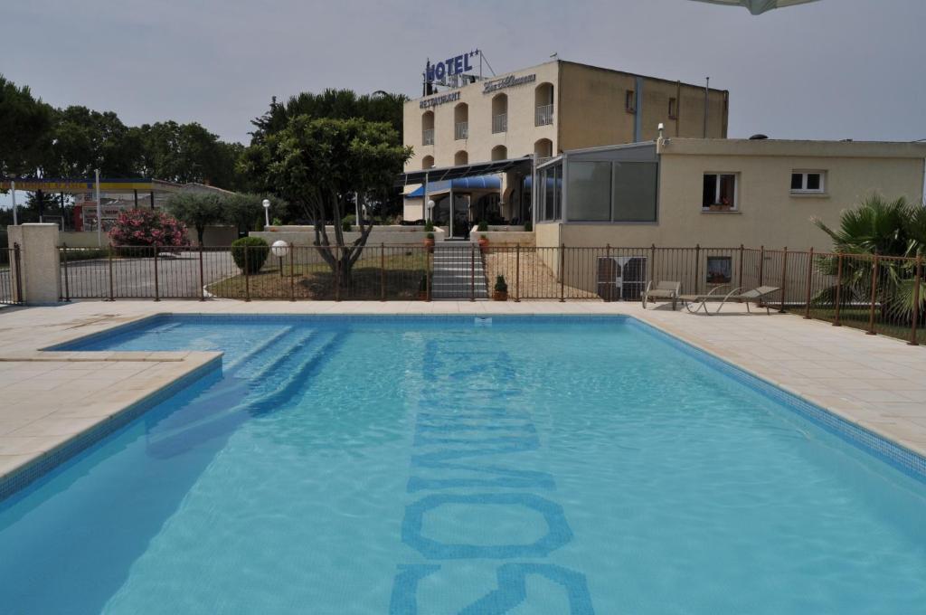 Les Mimosas Hotell Lunel  Exteriör bild